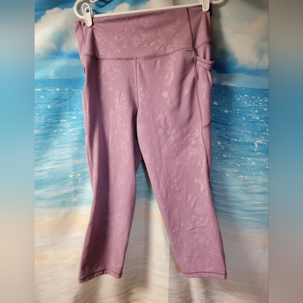 Zyia Size Large‎ 12 Ladies Pink Floral Pattern Cropped Yoga Pants